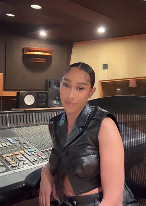 bia leaked|Cardi B diss track: Bia previews song, with Offset cheating rumors.